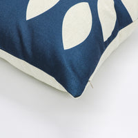 ปลอกหมอนลายดอกไม้มินิมอล