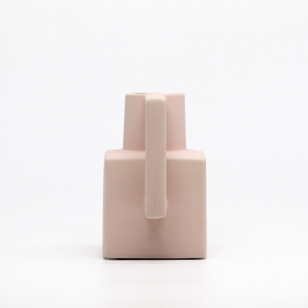 แจกันทรงเหยือกน้ำ