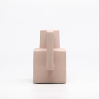 แจกันทรงเหยือกน้ำ