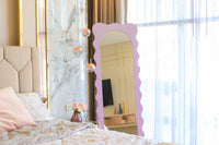 (Pre-order) กระจกเงากรอบไม้แบบมีขาตั้ง รุ่น Wiggle (XL)