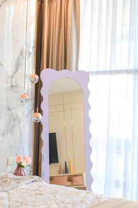 (Pre-order) กระจกเงากรอบไม้ รุ่น Wiggle (XL)